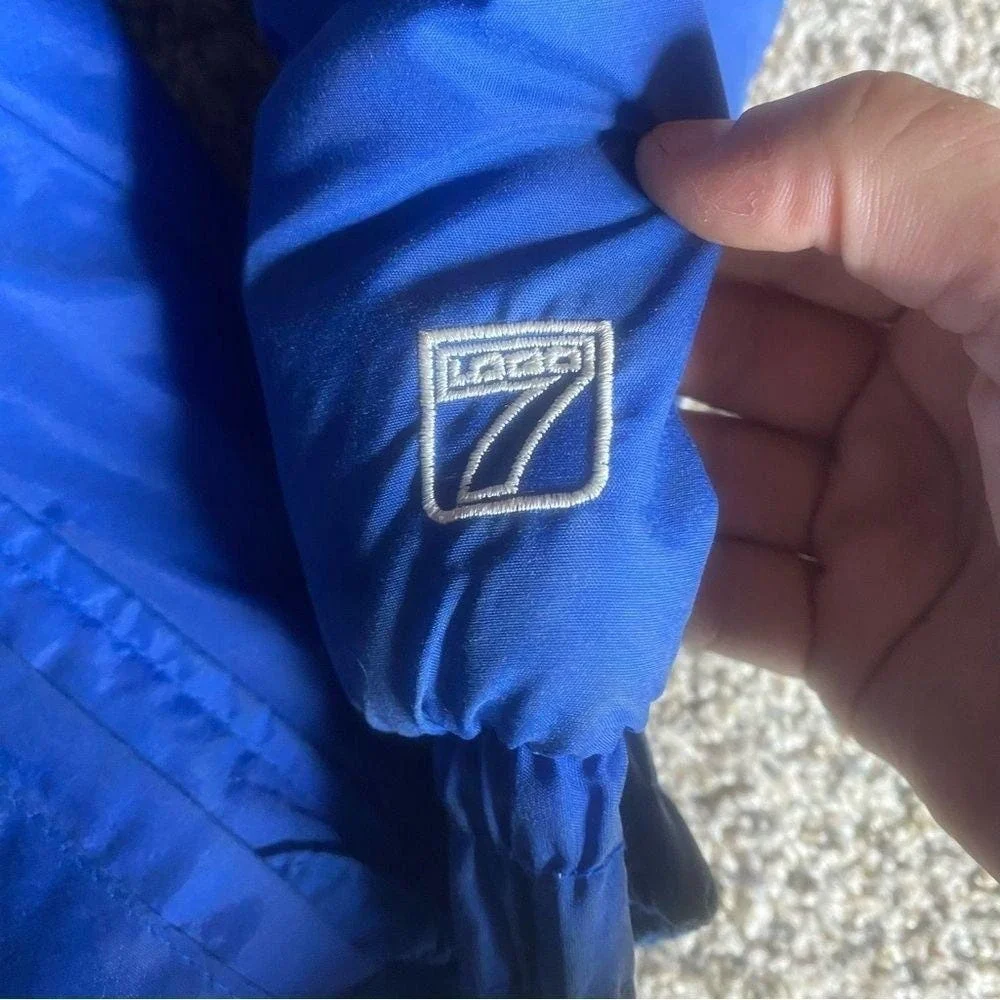 Vintagee St Louis Blues Puffer Jacket Mens Large Blue Gold Logo 7 NWT 90s Coat